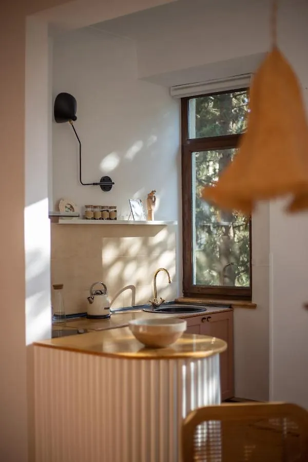 Peaceful Bohemian Apartment - Best Location Tbilisi