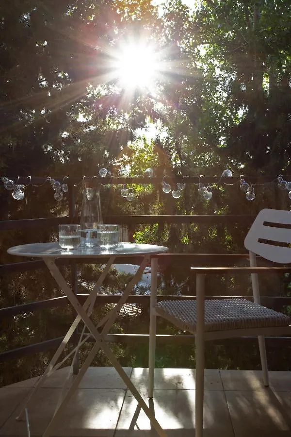 Peaceful Bohemian Apartment - Best Location Tbilisi