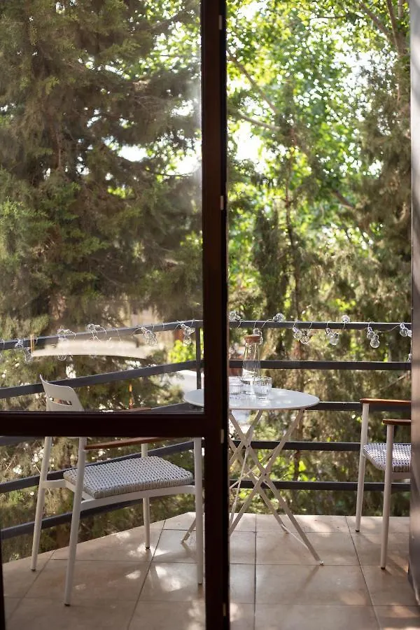 Peaceful Bohemian Apartment - Best Location Tbilisi